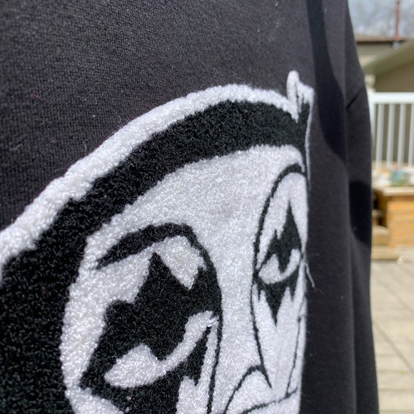 Haculla Sweater - Picture 4 of 6